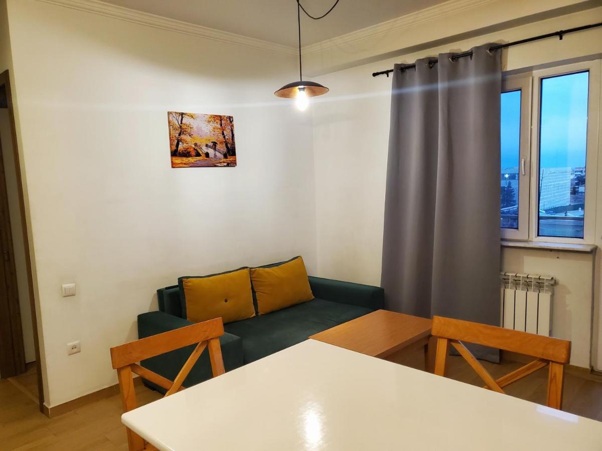 Alexander III Apartment Tbilisi Luaran gambar
